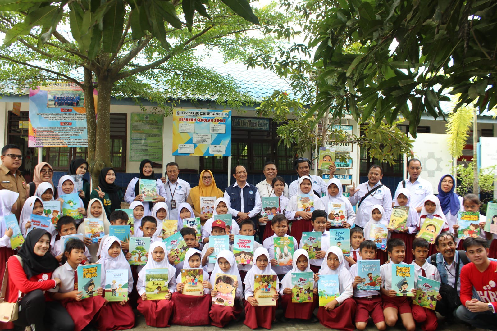 Asrif Apresiasi Pengiriman 5,5 Juta Buku Bacaan Bermutu, Perkuat Budaya Literasi Anak Indonesia